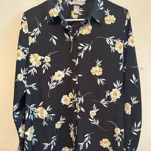 H&M Floral Print Button Front Long Sleeve Shirt Women’s Size 6